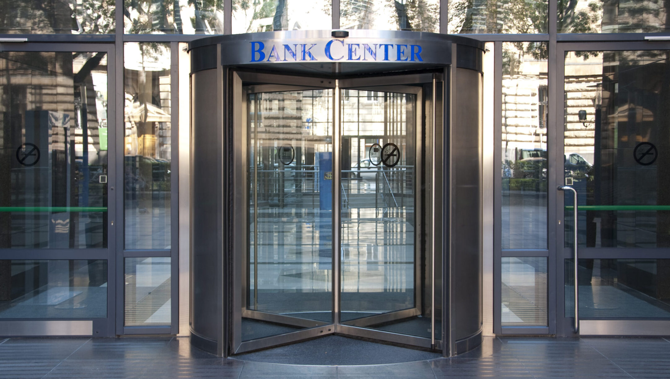 MyE911 for VDI for Financial Services